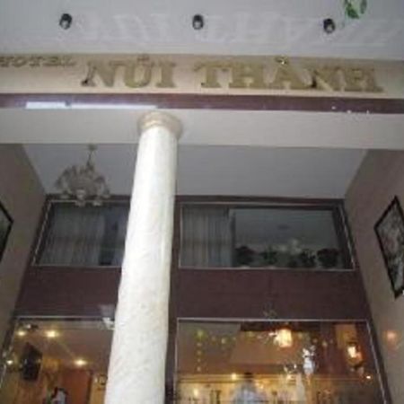Nui Thanh Hotel Thành Pho Ho Chí Minh Esterno foto