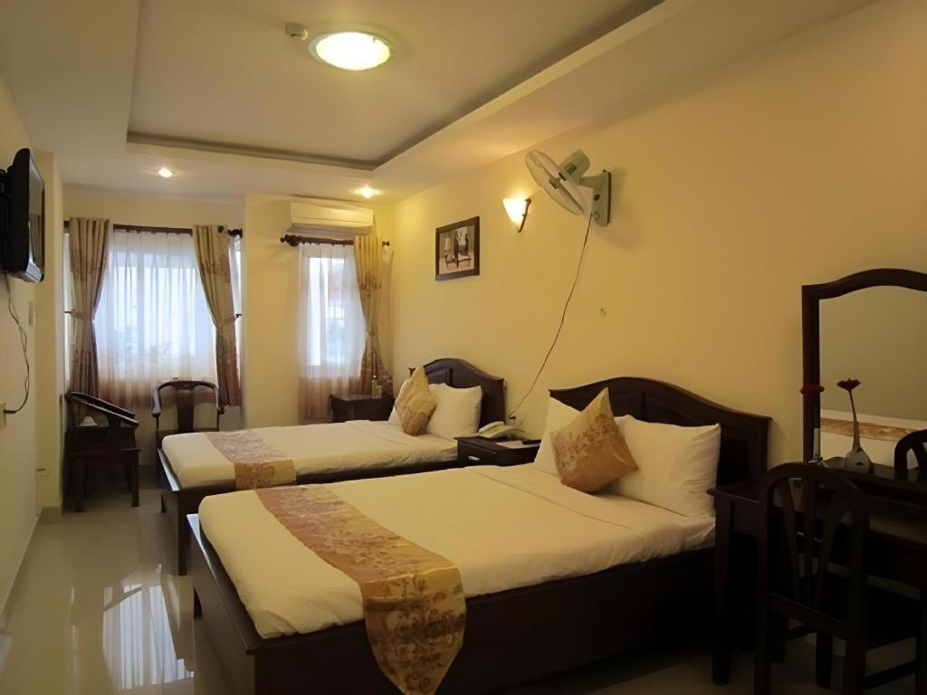 Nui Thanh Hotel Thành Pho Ho Chí Minh Esterno foto
